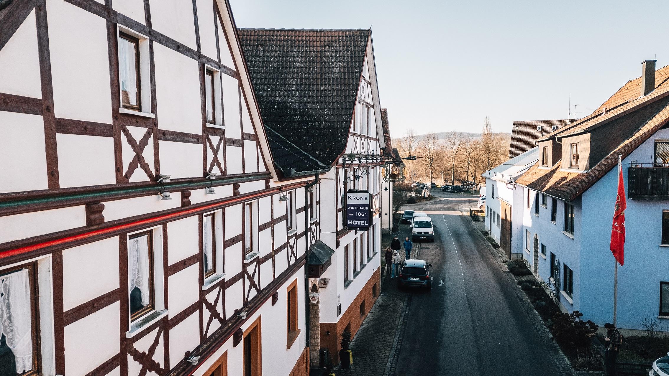 Hotel Krone Tauberrettersheim Exteriör bild