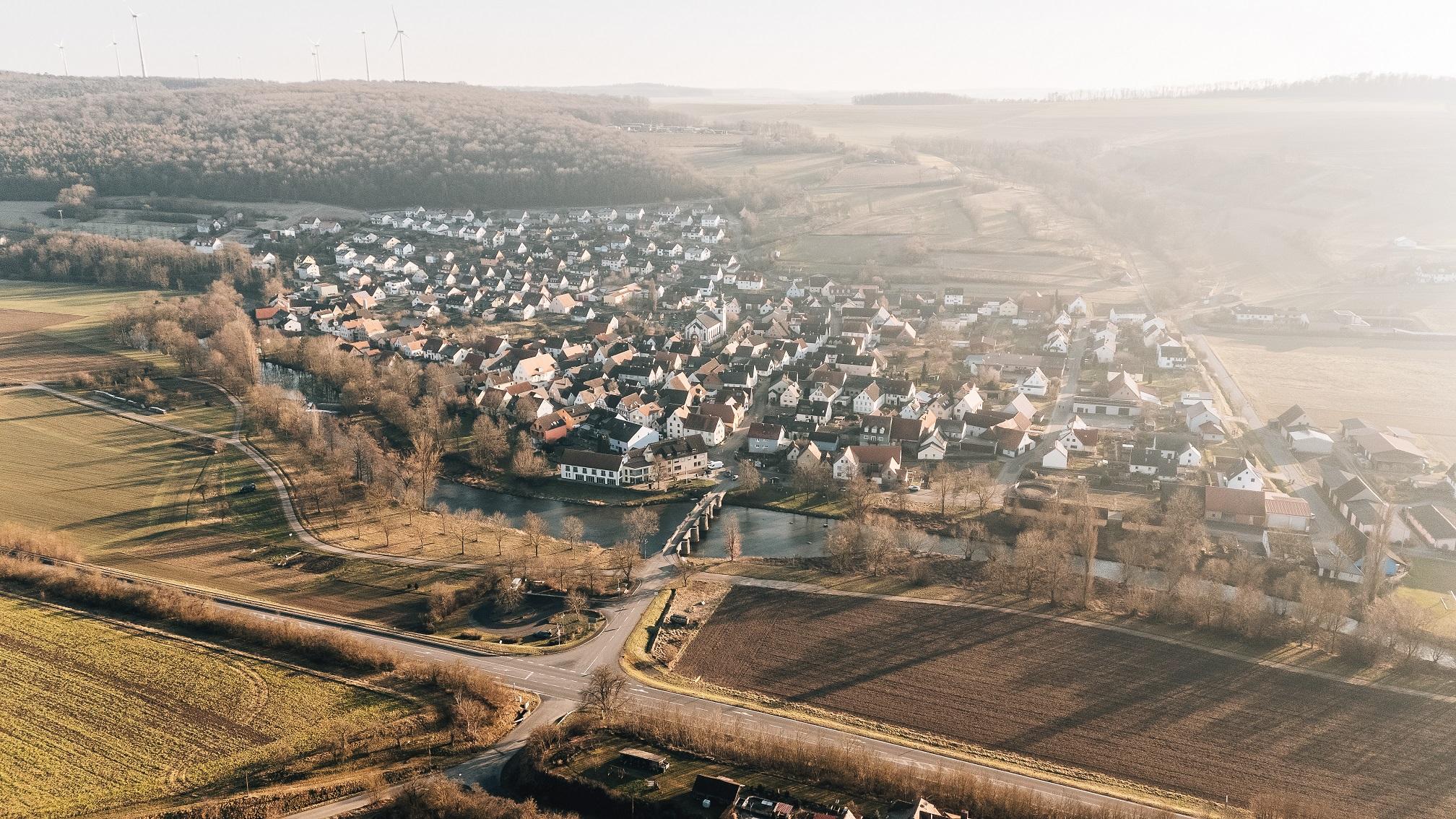 Hotel Krone Tauberrettersheim Exteriör bild