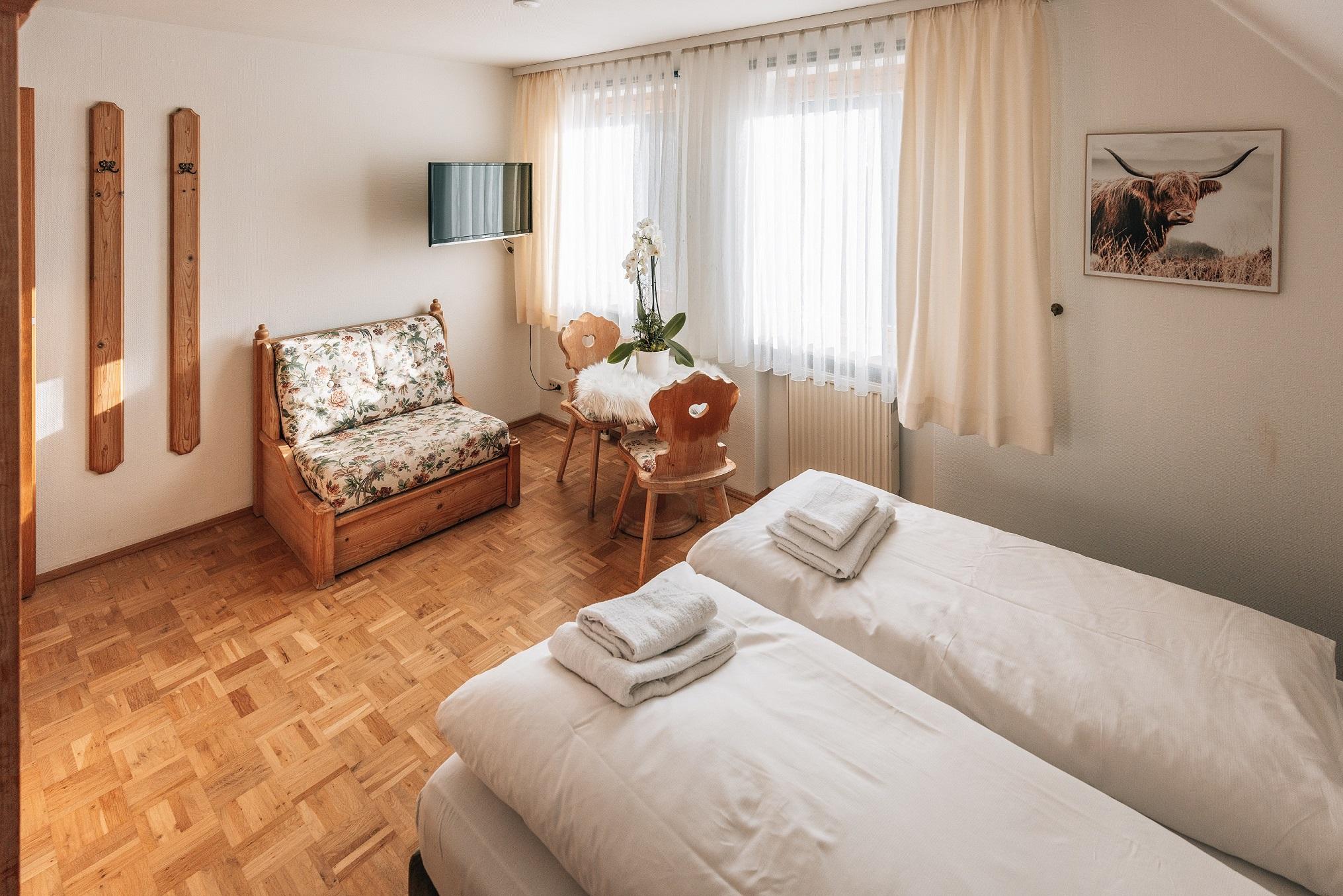 Hotel Krone Tauberrettersheim Exteriör bild